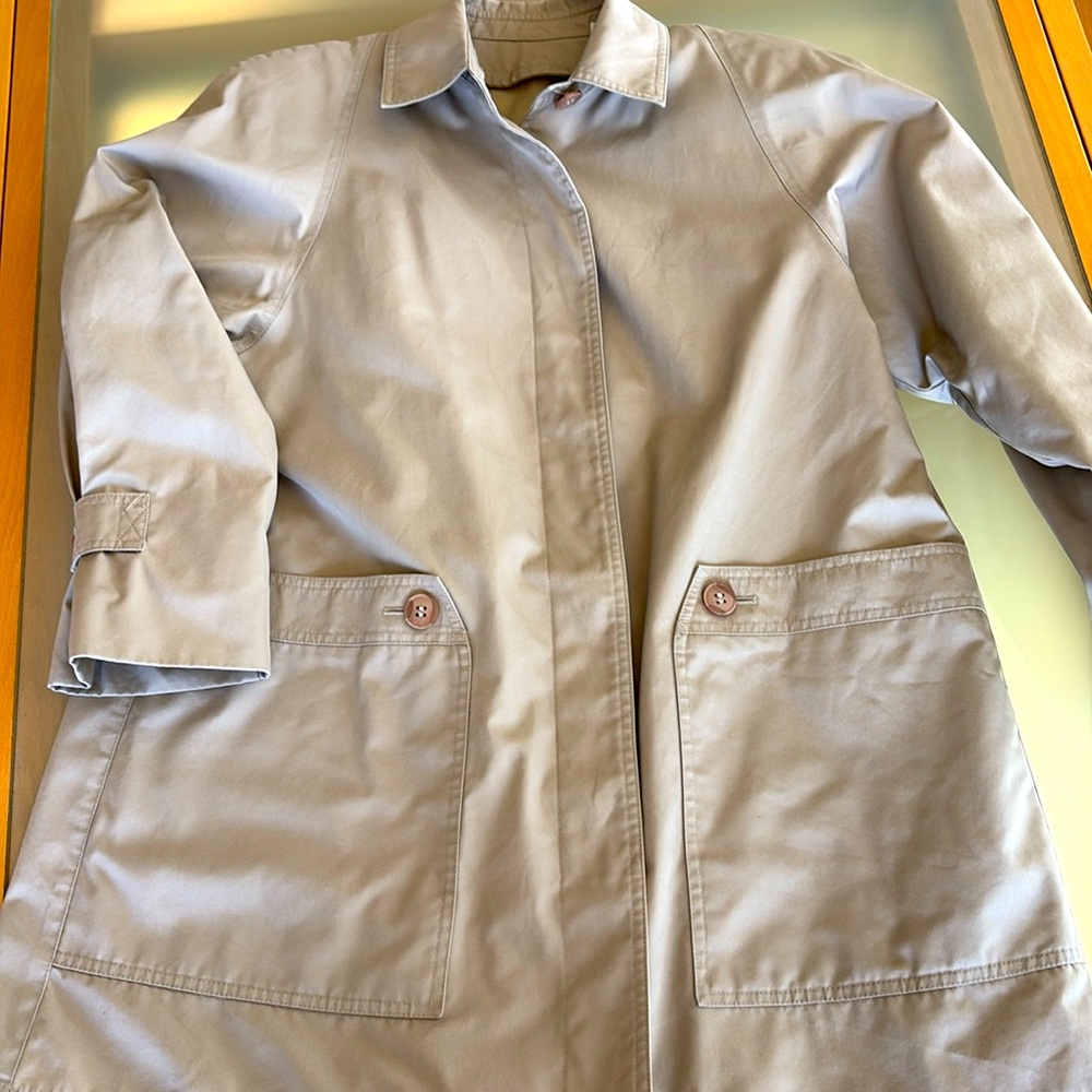 London Fog half trench coat with removable liner.